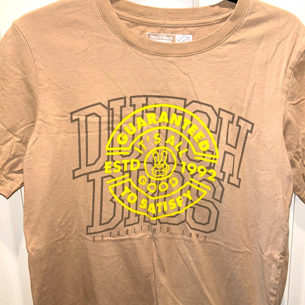 Tan, Men’s Medium, Guaranteed to Satisfy, Dutch Bros shirt.